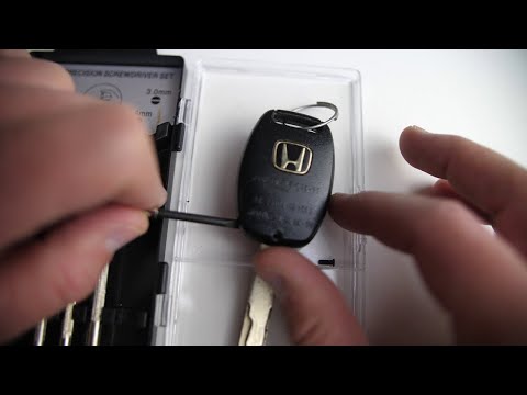 2006 - 2013 Honda CRV Key Battery Replacement Guide