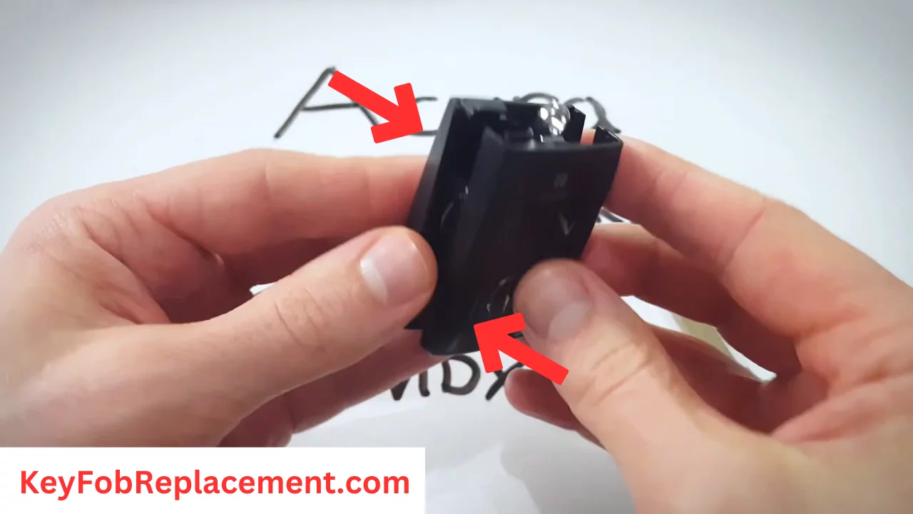 Reassemble the Acura MDX _Smart 4-Button_ key fob