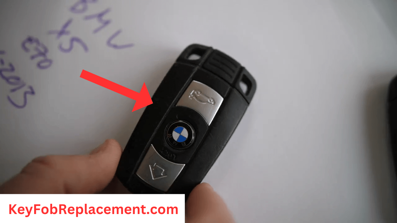 E70 BMW X5 Fob Put back cover and key