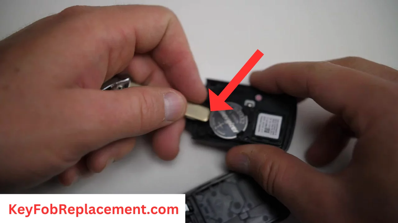 Honda Fit Key Fob Remove old battery