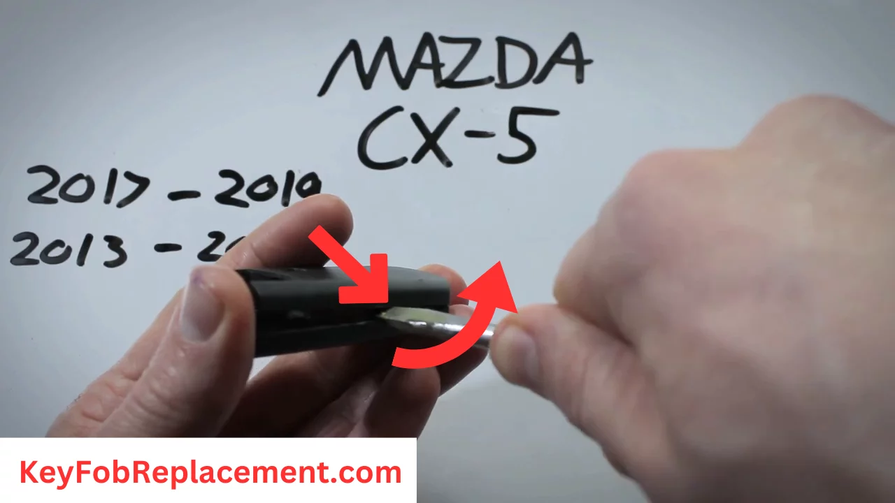 Mazda CX-5 Key Twist screwdriver, separate key halves