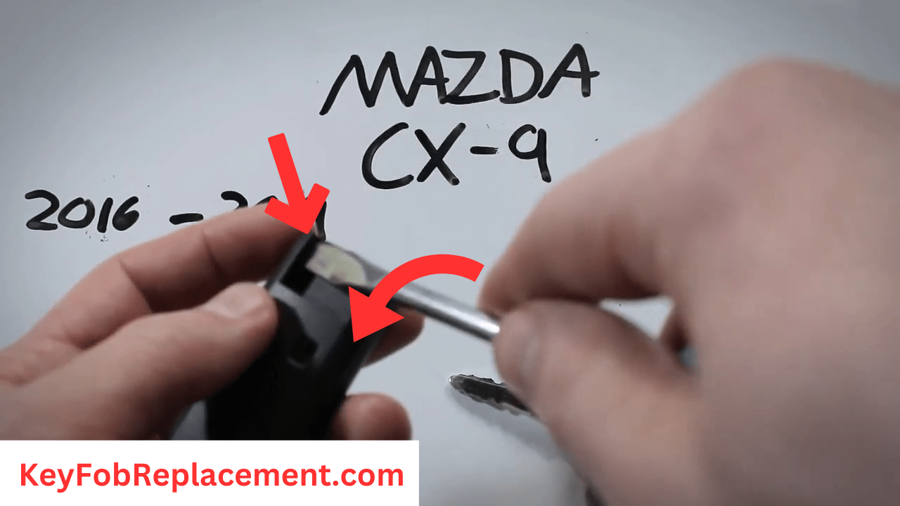 Mazda CX9 Key Twist screwdriver in grooves